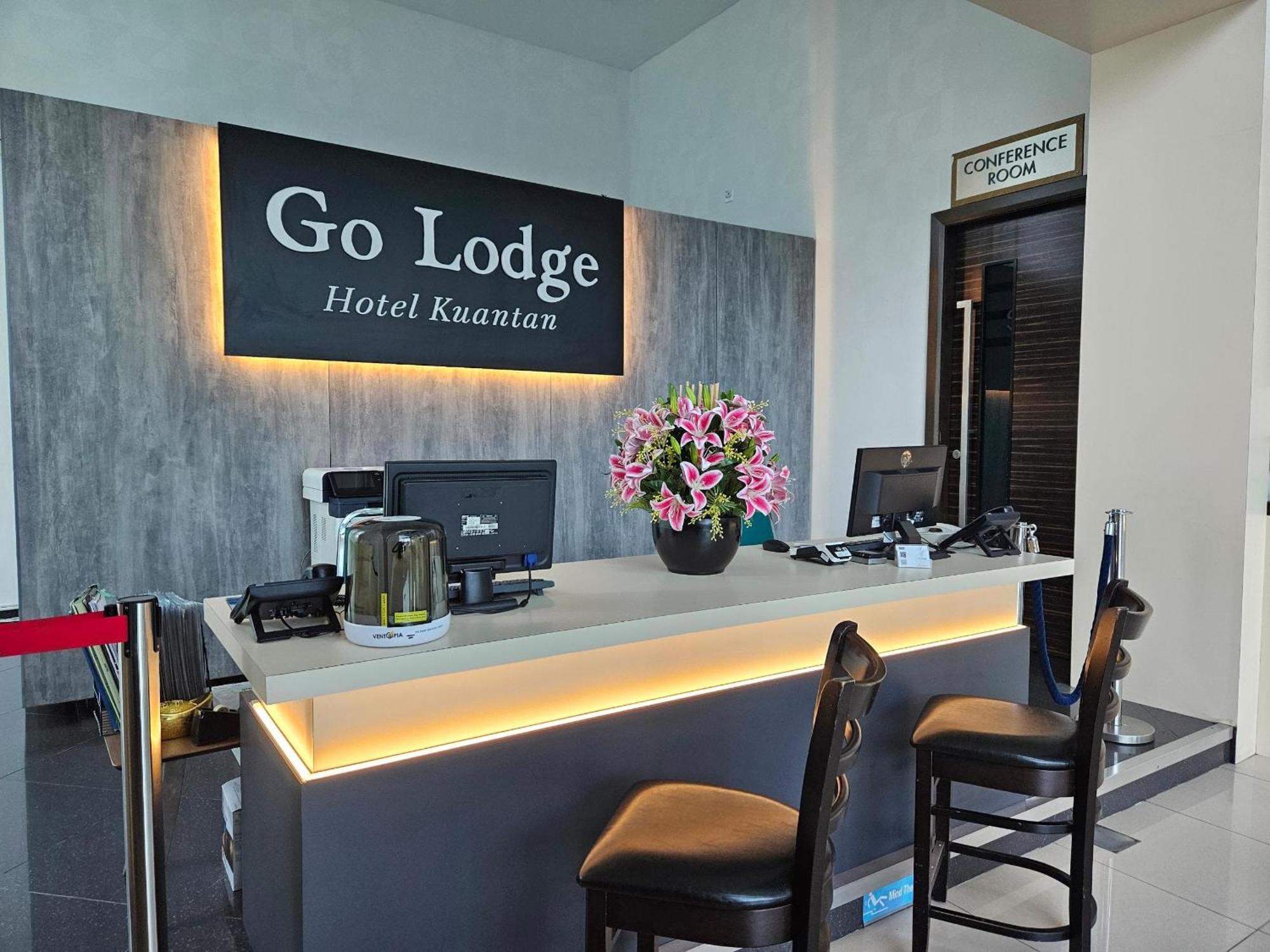 Go Lodge Hotel Kuantan Exterior photo